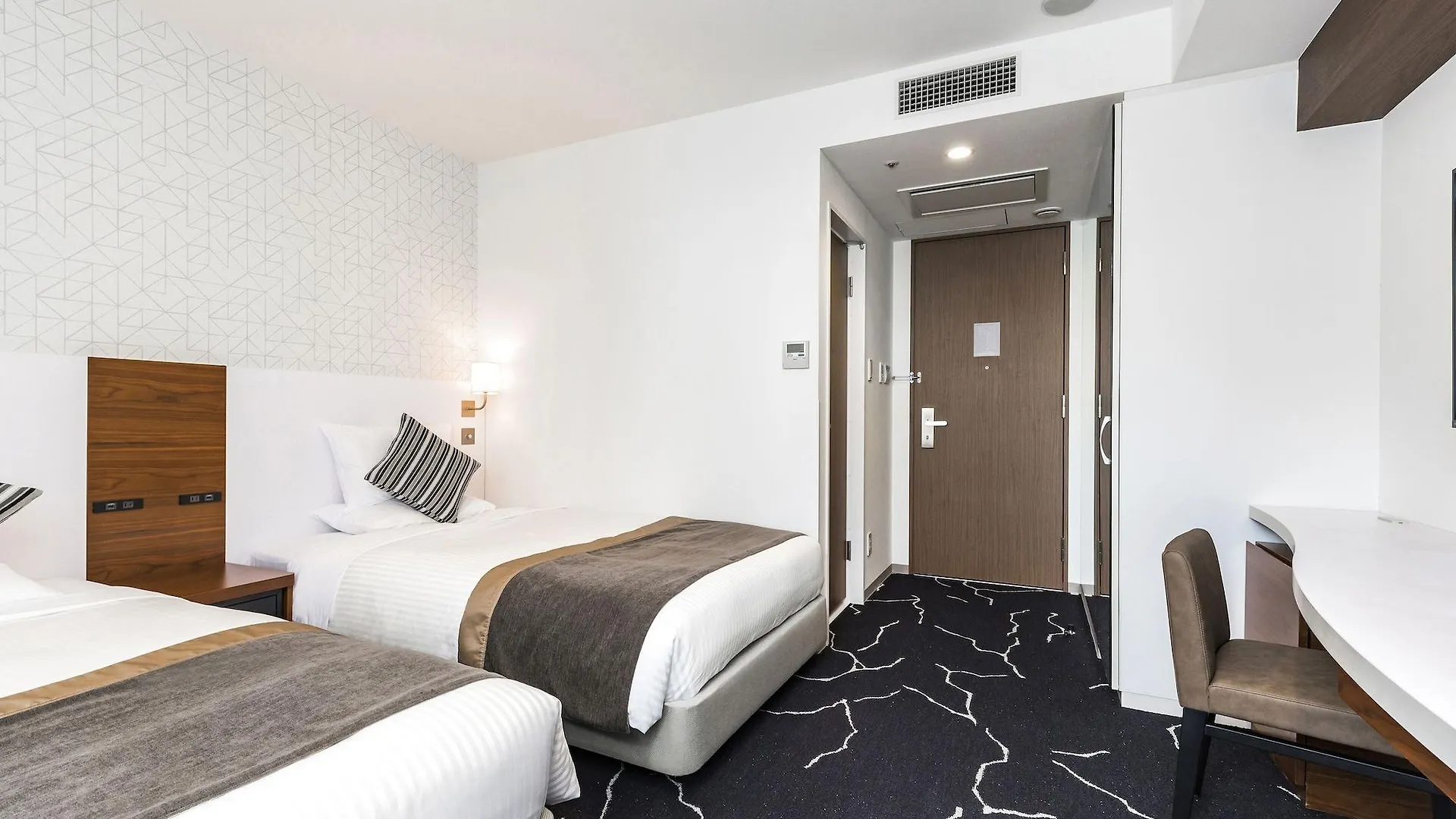 ***  Hotel Mystays Sapporo Station Japan